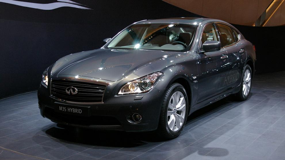 Infiniti M37-3