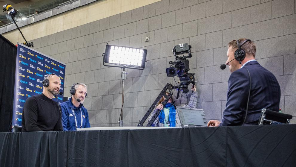 Zákulisí vysílání NHL na Nova Sport