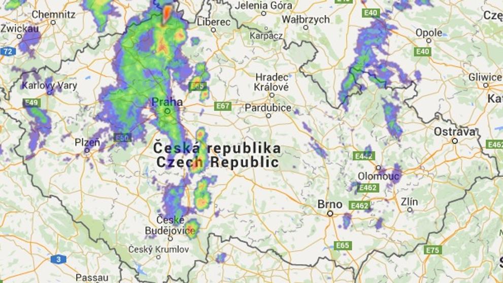 Meteoradar ve 13:30 hodin