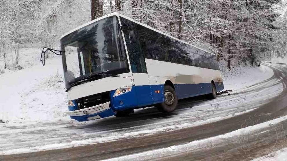 V Pardubickém kraji dopravu komplikuje počasí - 3