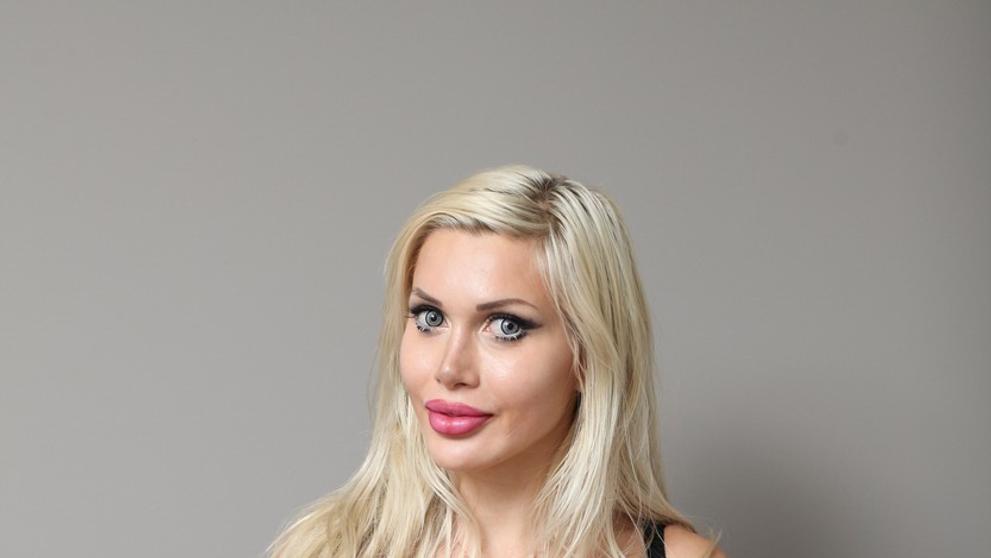 Pixee Fox chce vypadat jako kreslená postavička - 1