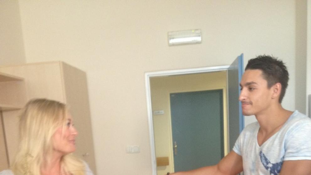Lucie Borhyová a Michal Hrdlička s malou Lindou