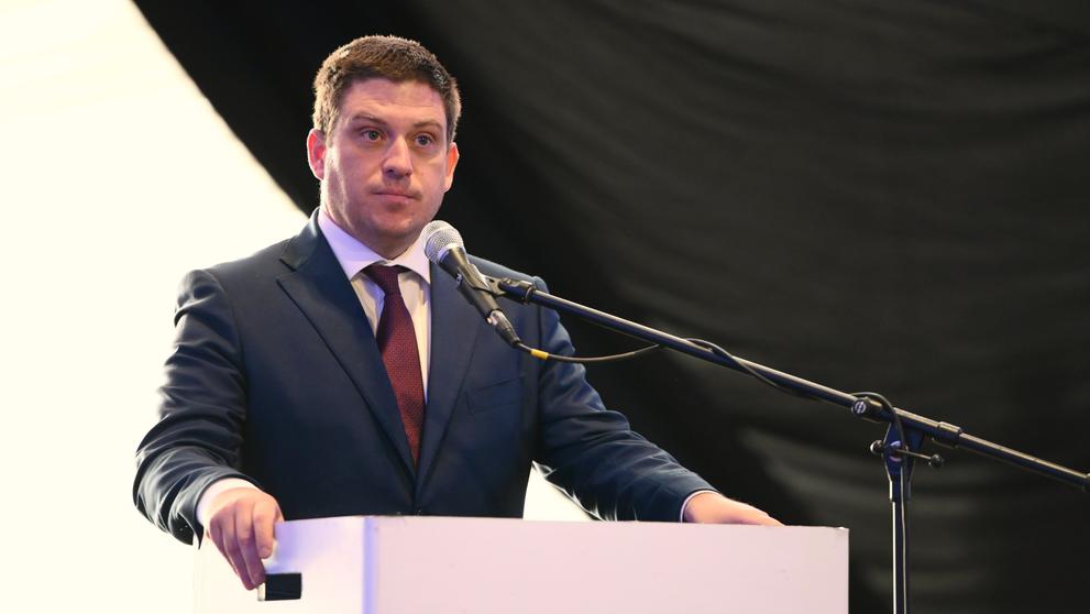 Slavnostní otevření nového úseku silnice (2)