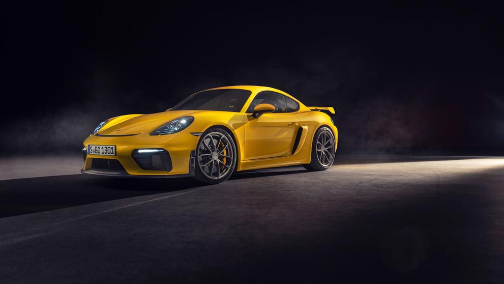 Porsche 718 Cayman GT4 - 19