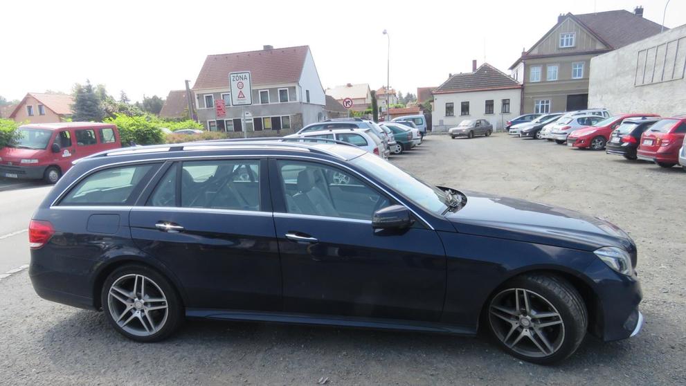 Muž přejel instruktora autoškoly, který ho šel napomenout - 1