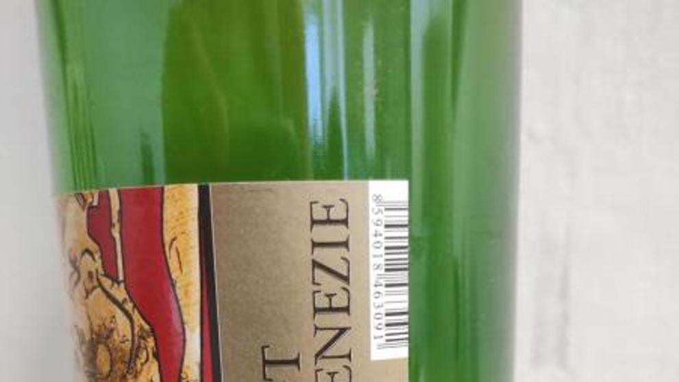 Nejakostní víno Sauvignon Blanc (1)