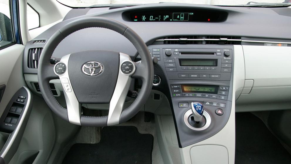 Toyota Prius-6