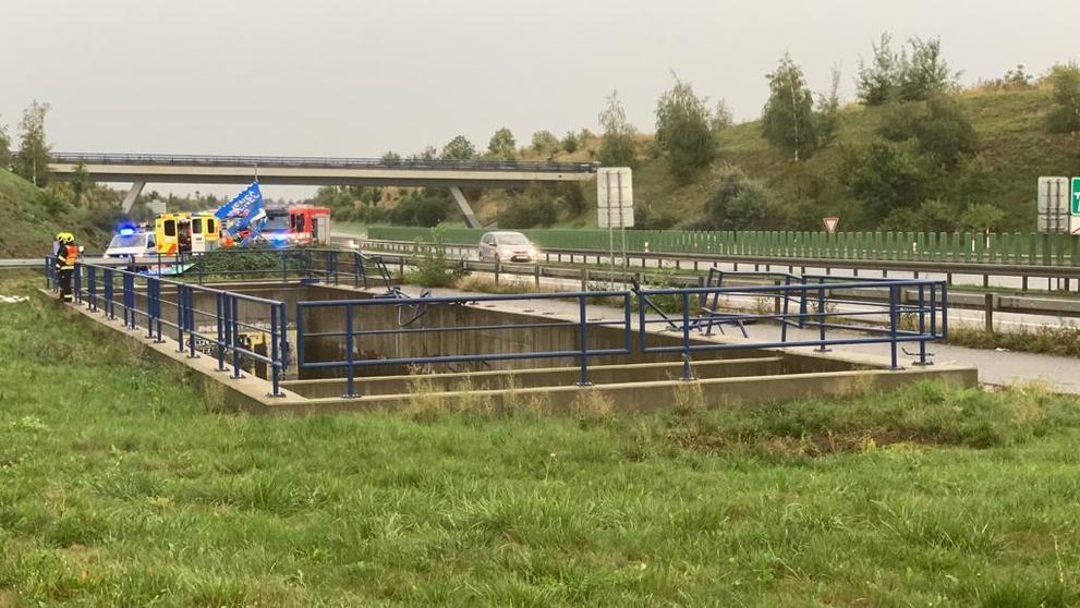 Dopravní nehoda na dálnici D6 na sjezdu na Jeneč směr Nové Strašecí - 3