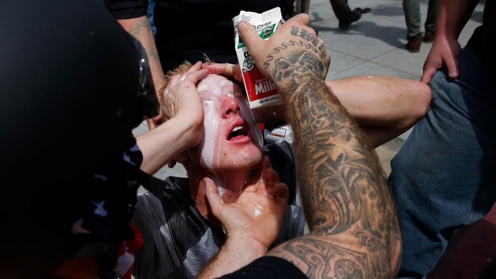 Bitka při protestech v Berkeley