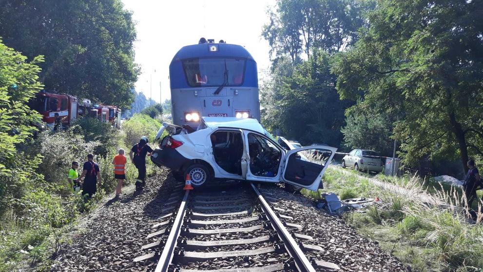 Nehoda auta a vlaku u Kamenného Újezdu - 3