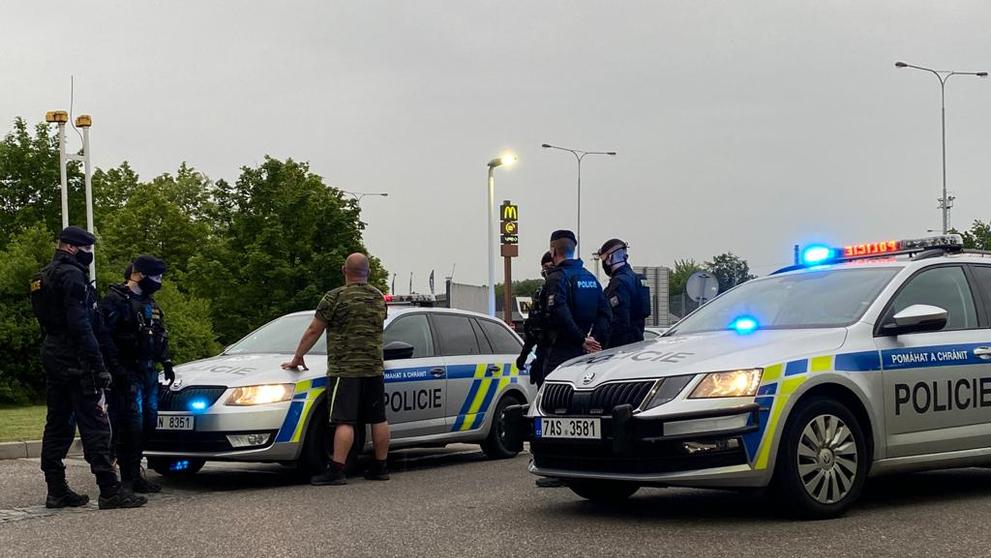 Muž v kradeném autě - 1