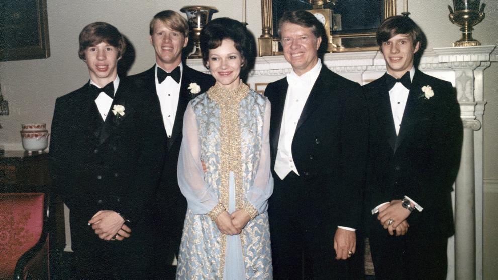 Jimmy a Rosalynn Carterovi se syny, 1971