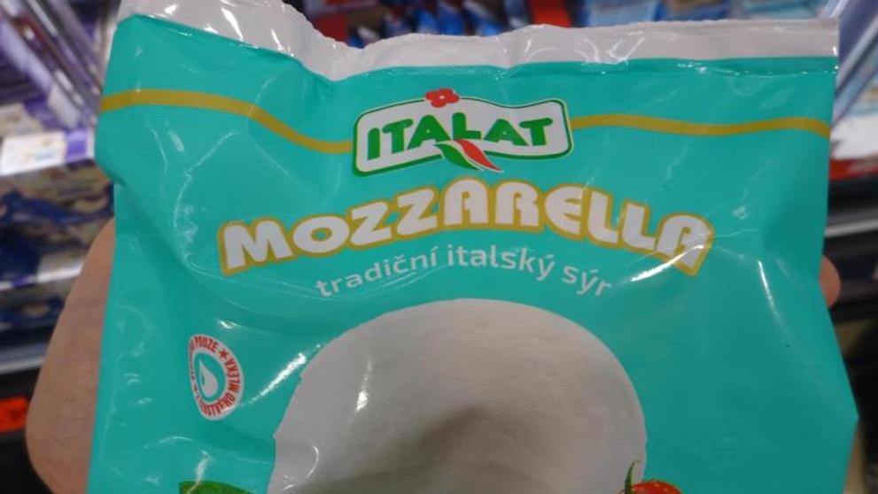 Nejakostní mozzarella (1)