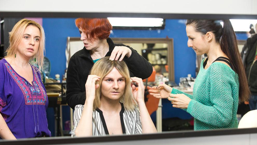 Tvoje tvář má známý hlas - Iva Pazderková jako rocker Kurt Cobain - 9