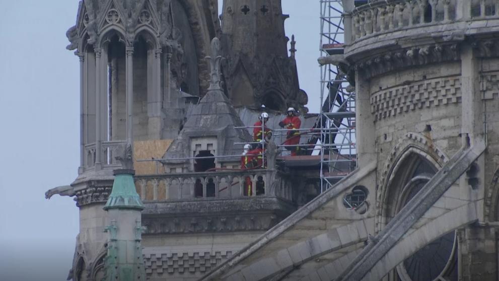 Notre-Dame zpustošil požár - 1