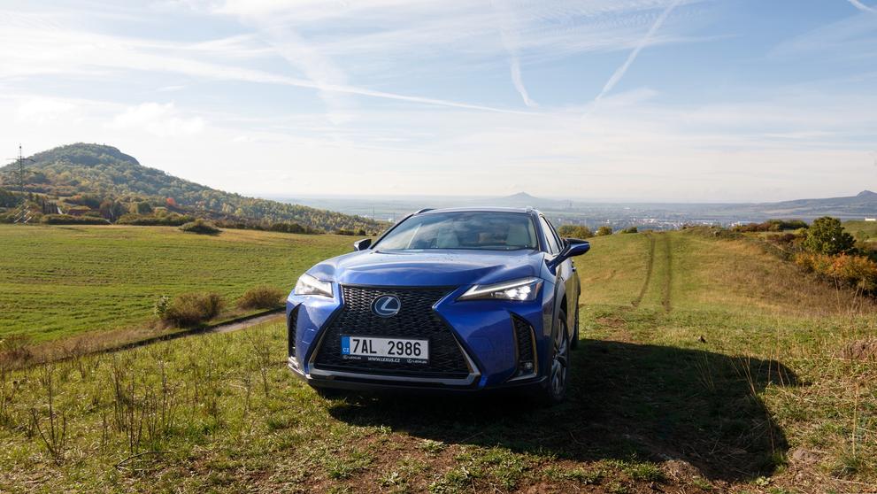 Lexus UX 250h - 41