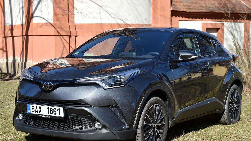 Toyota C-HR - 12