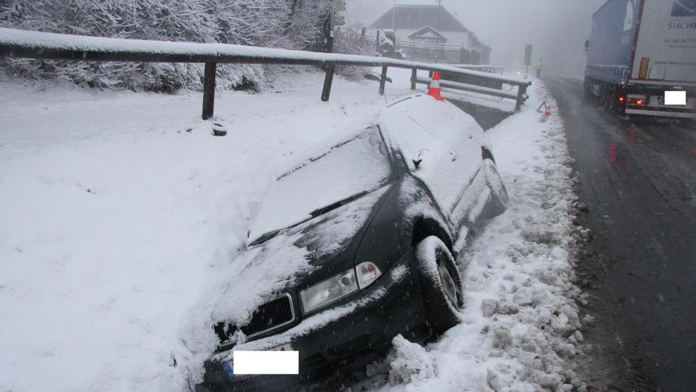 Dopravní komplikace kvůli počasí