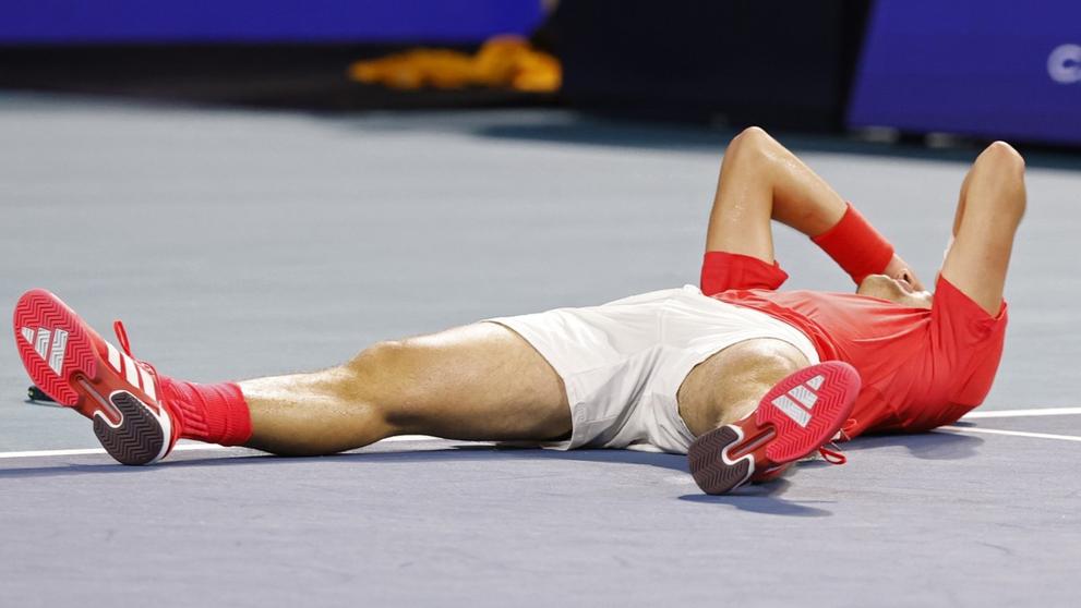Dojatý Jakub Menšík po bitvě s Novakem Djokovičem