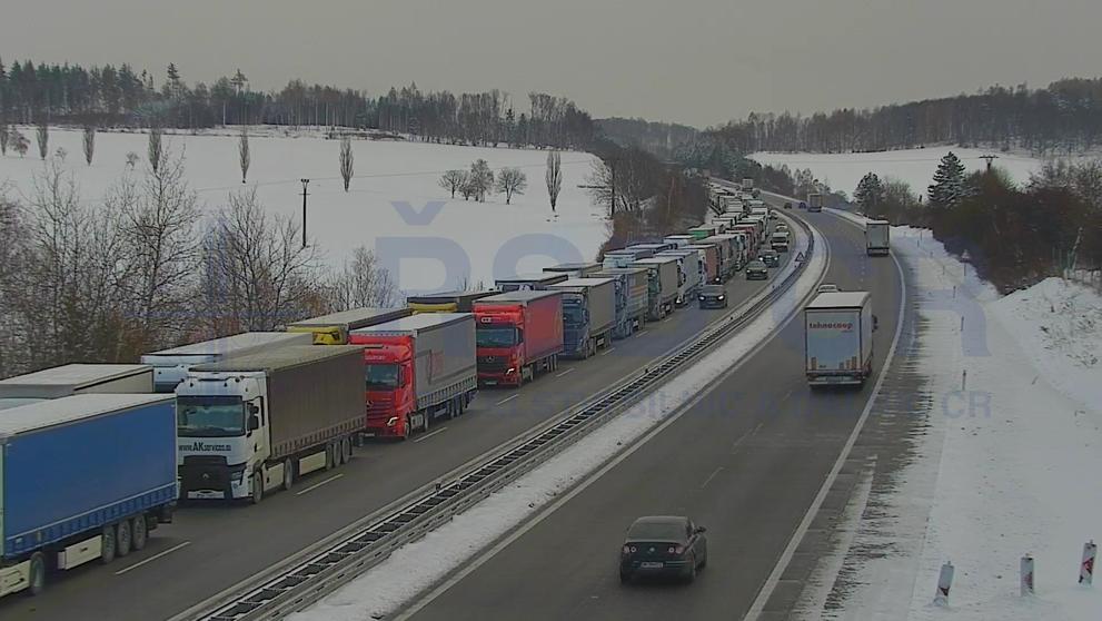 Kolona na D1 - 105,5 km