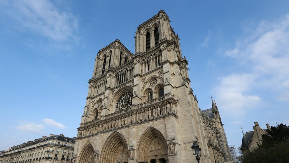 Katedrála Notre-Dame - březen 2019
