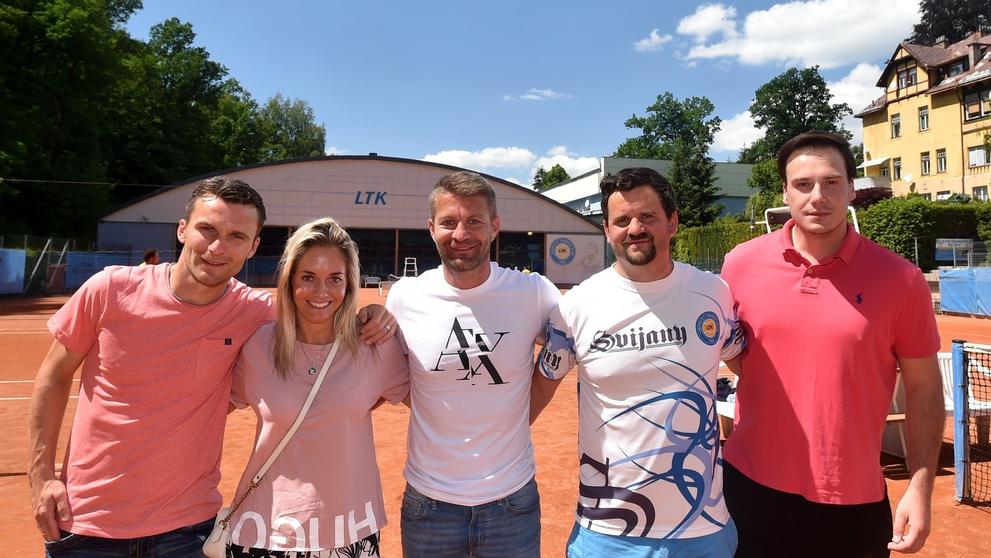 David Lafata, Klára Koukalová a Petr Suchoň zavítali za handicapovanými dětmi - 3