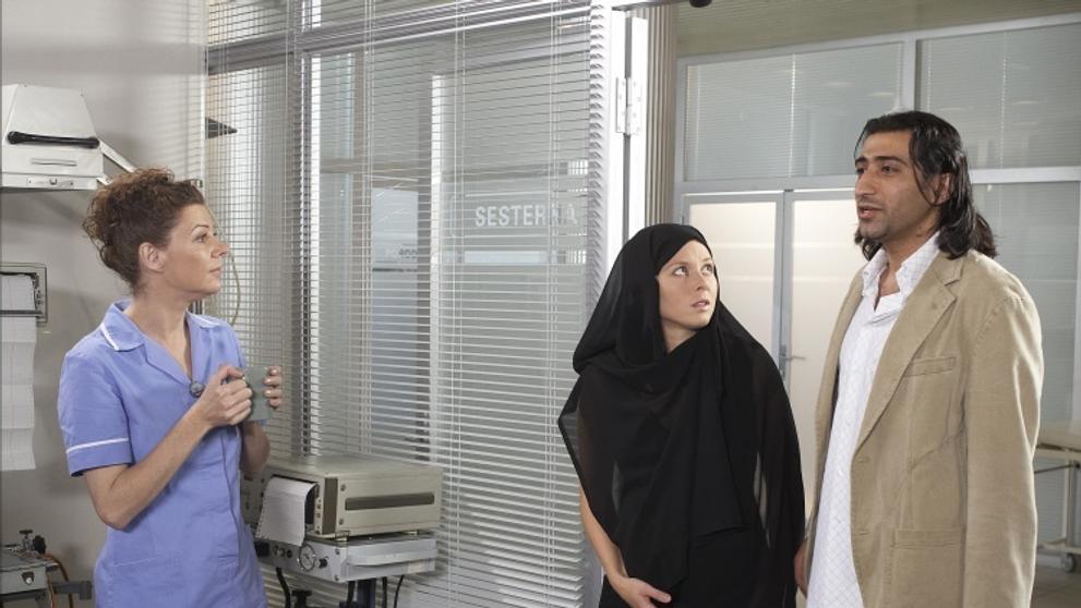 Ali Amiri a Ludmila Čermáková jako manželé Al Fayedovi v seriálu Ordinace v růžové zahradě. 