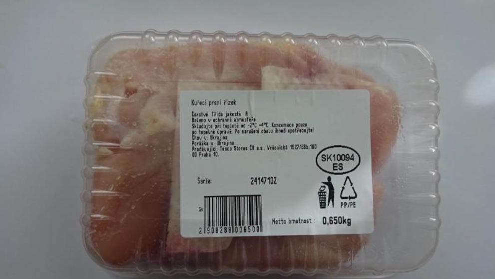 Kuřecí prsní řízky s bakterií způsobující salmonelózu (3)