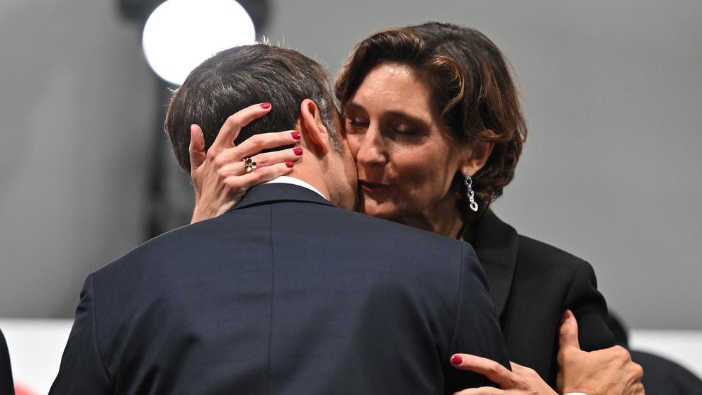 Emmanuel Macron s Amélií Oudéa-Castérovou