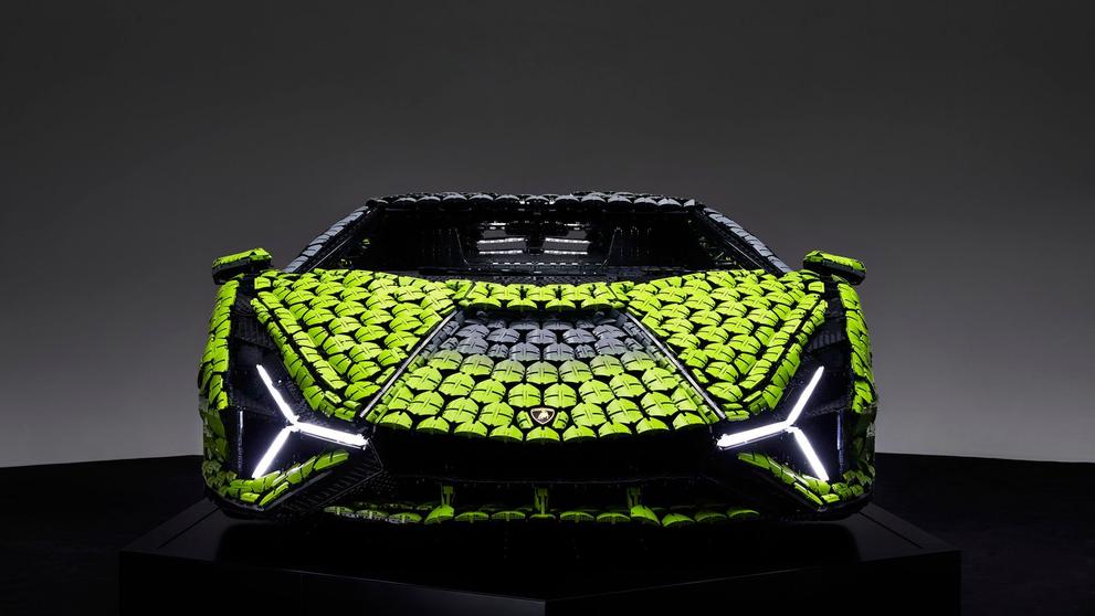 Lamborghini Sián FKP 37 z lega