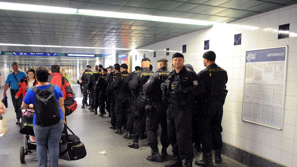 Zásah proti uprchlíkům na hlavním nádraží - 2