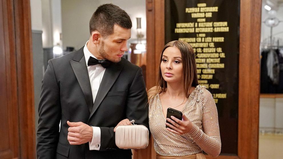 Monika Bagárová, Makhmud Muradov