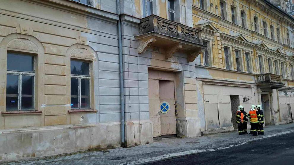 Zřícený hotel Kavkaz - 6