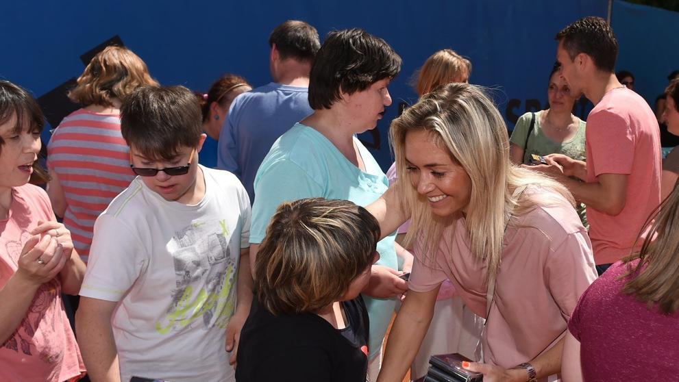David Lafata, Klára Koukalová a Petr Suchoň zavítali za handicapovanými dětmi - 8