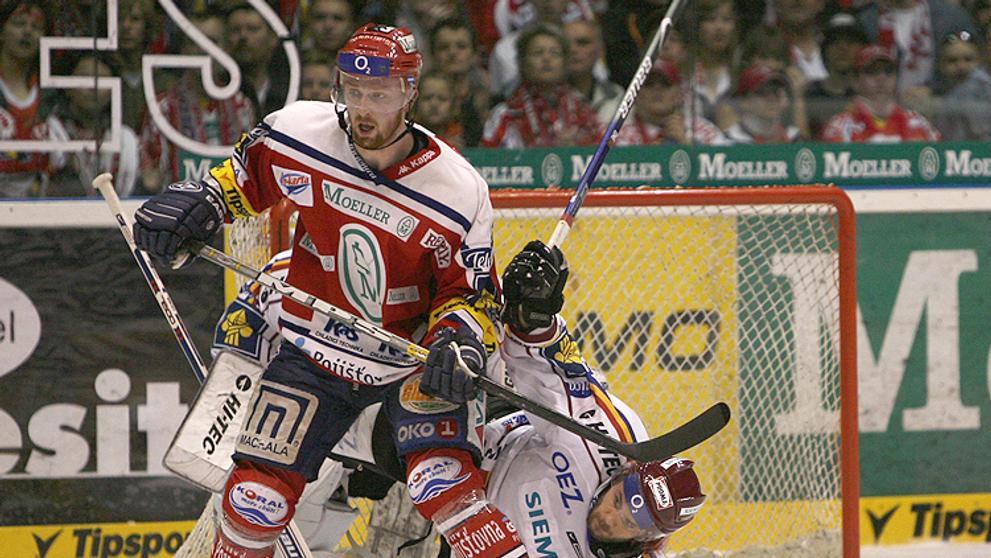 Hokejová extraliga zatím ještě nemá definitivně jasno o počtu účastníků pro příští ročník, který začne v září.