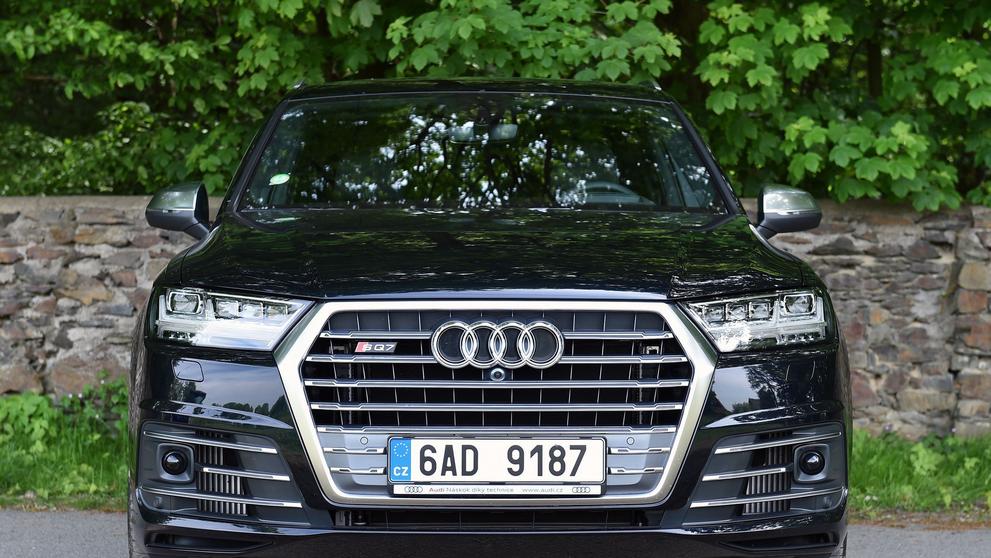 Audi SQ7 - 7