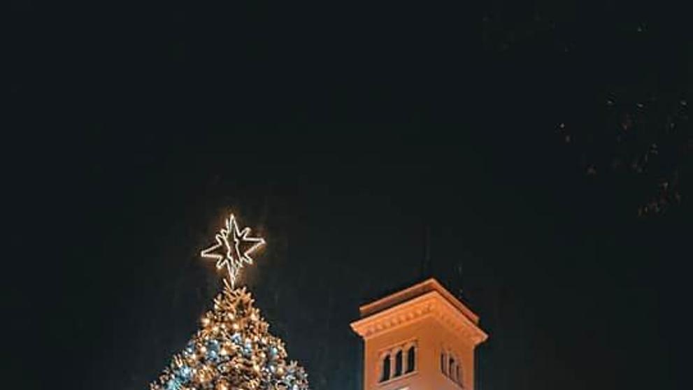 Vánoční stromek v Frenštátu pod Radhoštěm