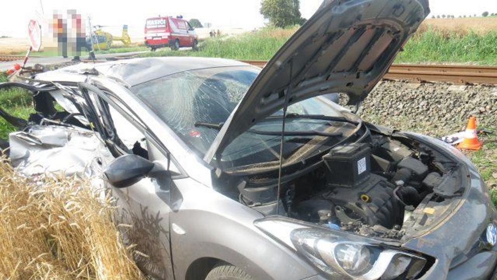 Vlak se opět srazil s osobním autem - 1
