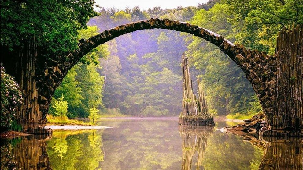 Devil's bridge