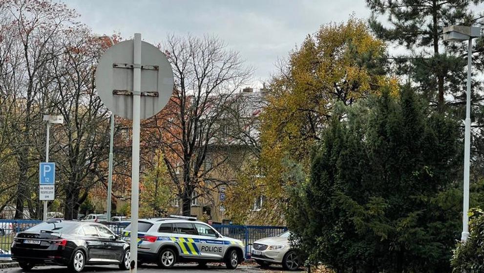Převoz prezidenta republiky na rehabilitační oddělení (4)