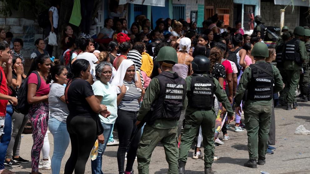 Vojáci dobyli zpět věznici, kterou ve Venezuele léta ovládal gang (2)