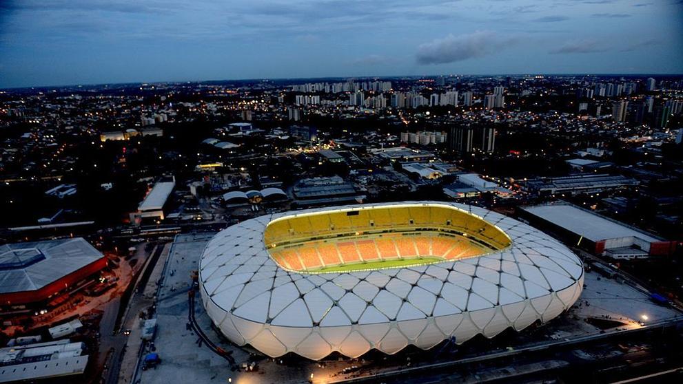 Arena da Amazonia, Manaus, kapacita 42 374, diváků, domovský stánek klubu Nacional Manaus