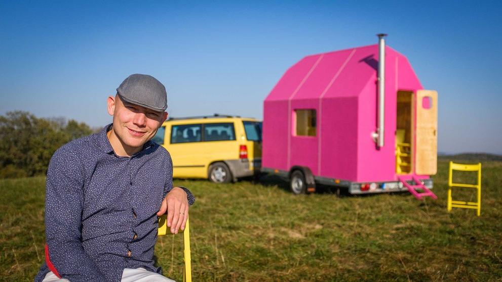 Magenta Tiny House - 6