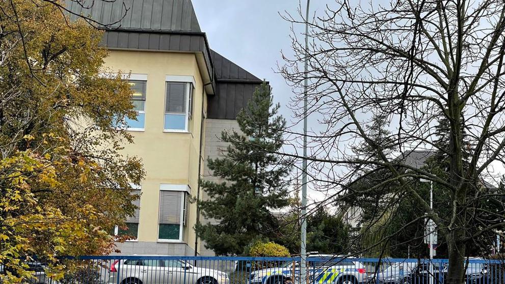 Převoz prezidenta republiky na rehabilitační oddělení (2)