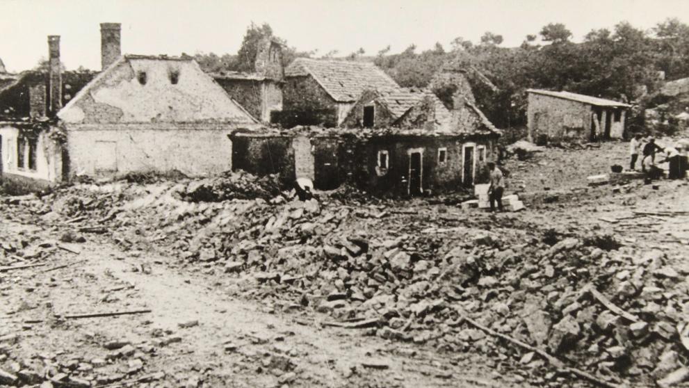 Lidice, 1942 (2)