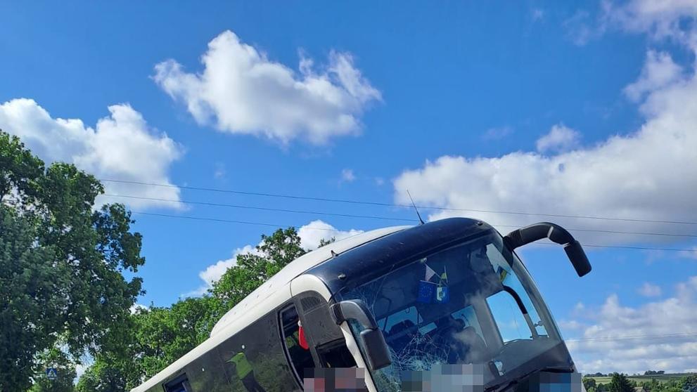 Vážná nehoda autobusu v Polsku (2)