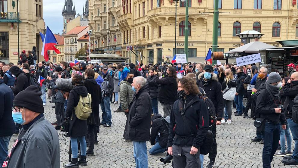 Shromáždění na náměstí Republiky