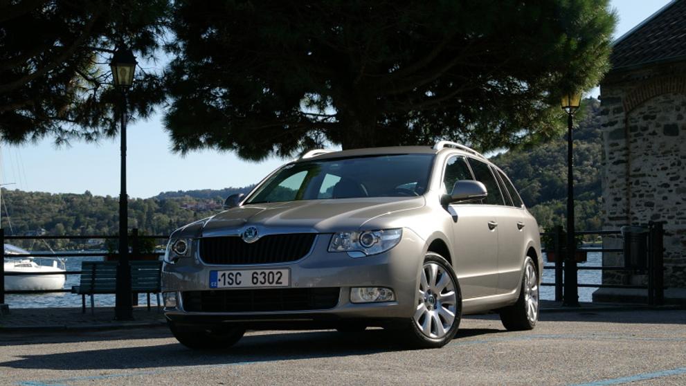 Škoda Superb-1