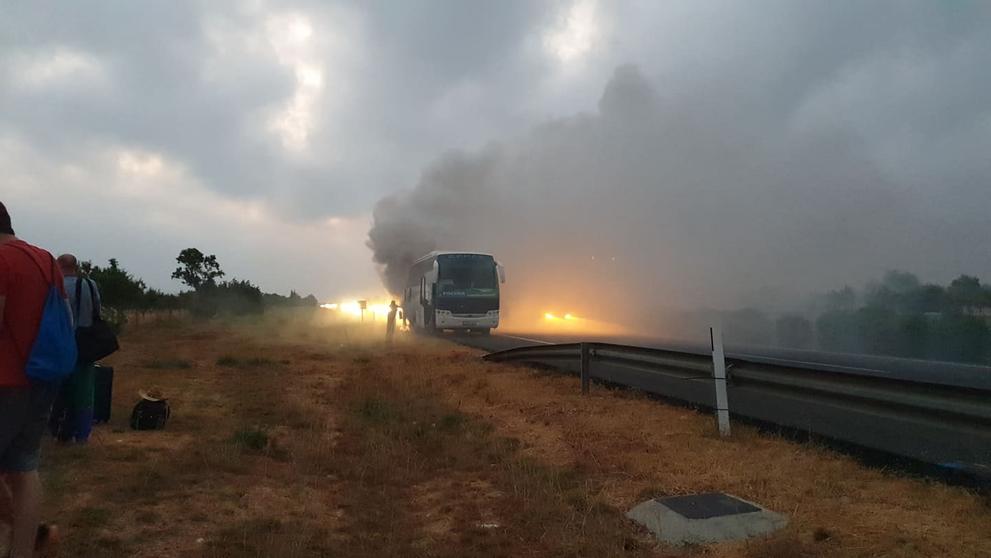 Hořící autobus na Mallorce - 6
