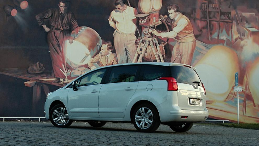 Peugeot 5008 - 1